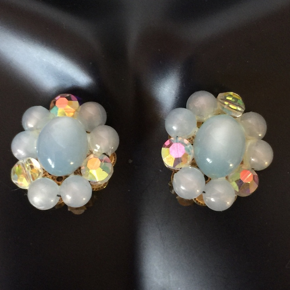 Vintage Light Blue Moonstones AB Clip on Earrings